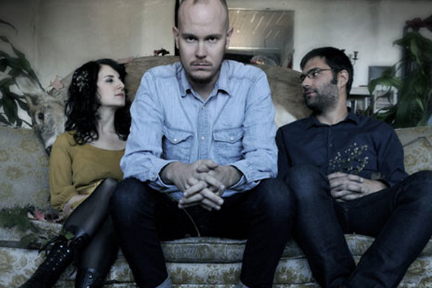 Timber Timbre s'offre un nouveau vidéoclip