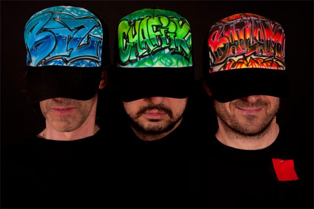 Loco Locass lance une nouvelle pièce
