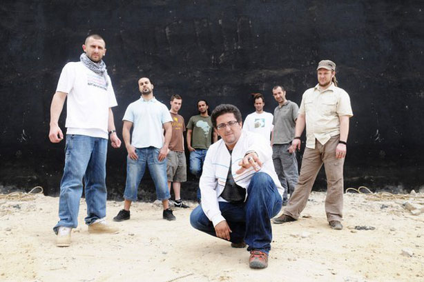 Dub Inc. de passage à la Place de la Cité