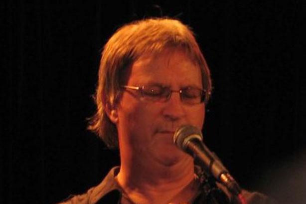 Guy Perreault chante et slamtidelam ce samedi