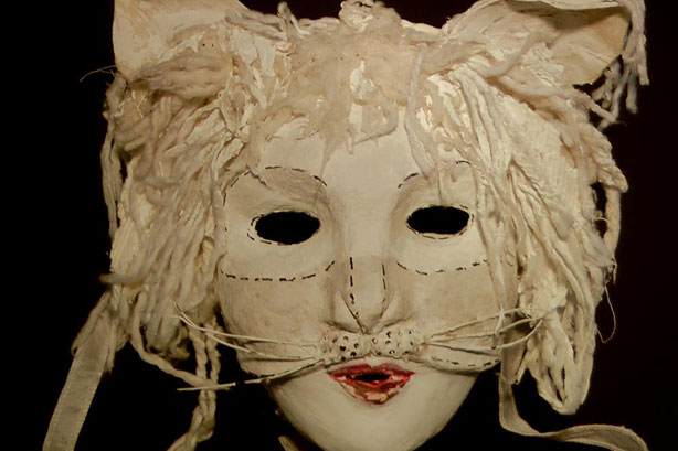 Exposition itinérante et soirée des masques pour le Théâtre CRI