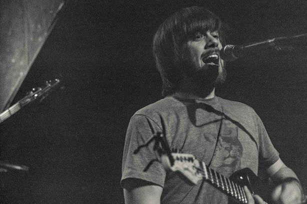 Simon Paradis, WHOOP-Szo et Say Domino à l'AgitéE