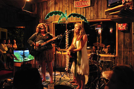La formation Wanderin' Willberries Band sera au Bistro O'Soleil ce samedi