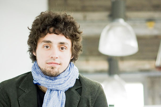 Frédérick Lavoie lance «Allers simples» à la Boîte à Bleuets ce soir