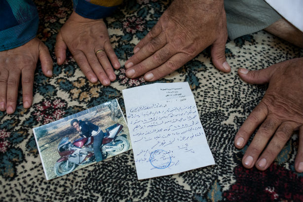 De nous il ne reste plus personne : Traduire en photos la mémoire et la perte des réfugiés syriens