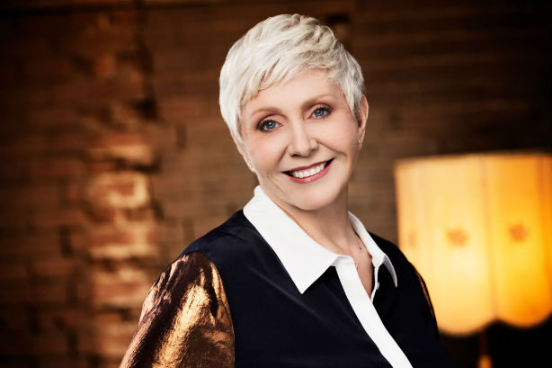 Renée Martel en grande tournée québécoise à l'automne 2014