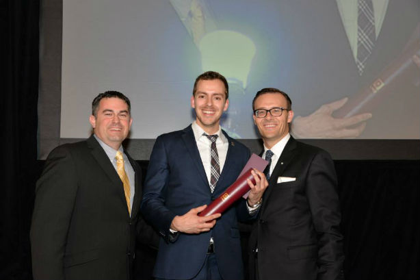 Carl Villeneuve Lepage sacré Meilleur Sommelier du Québec 2014