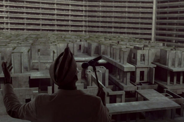 Stromae dévoile le clip de Ta fête et orchestre sa version de The Hunger Games