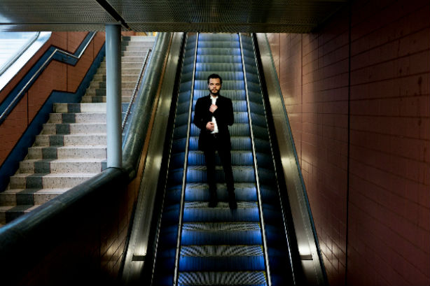 The Tallest Man On Earth dévoile la pièce titre de son album à venir: «Dark Bird Is Home»
