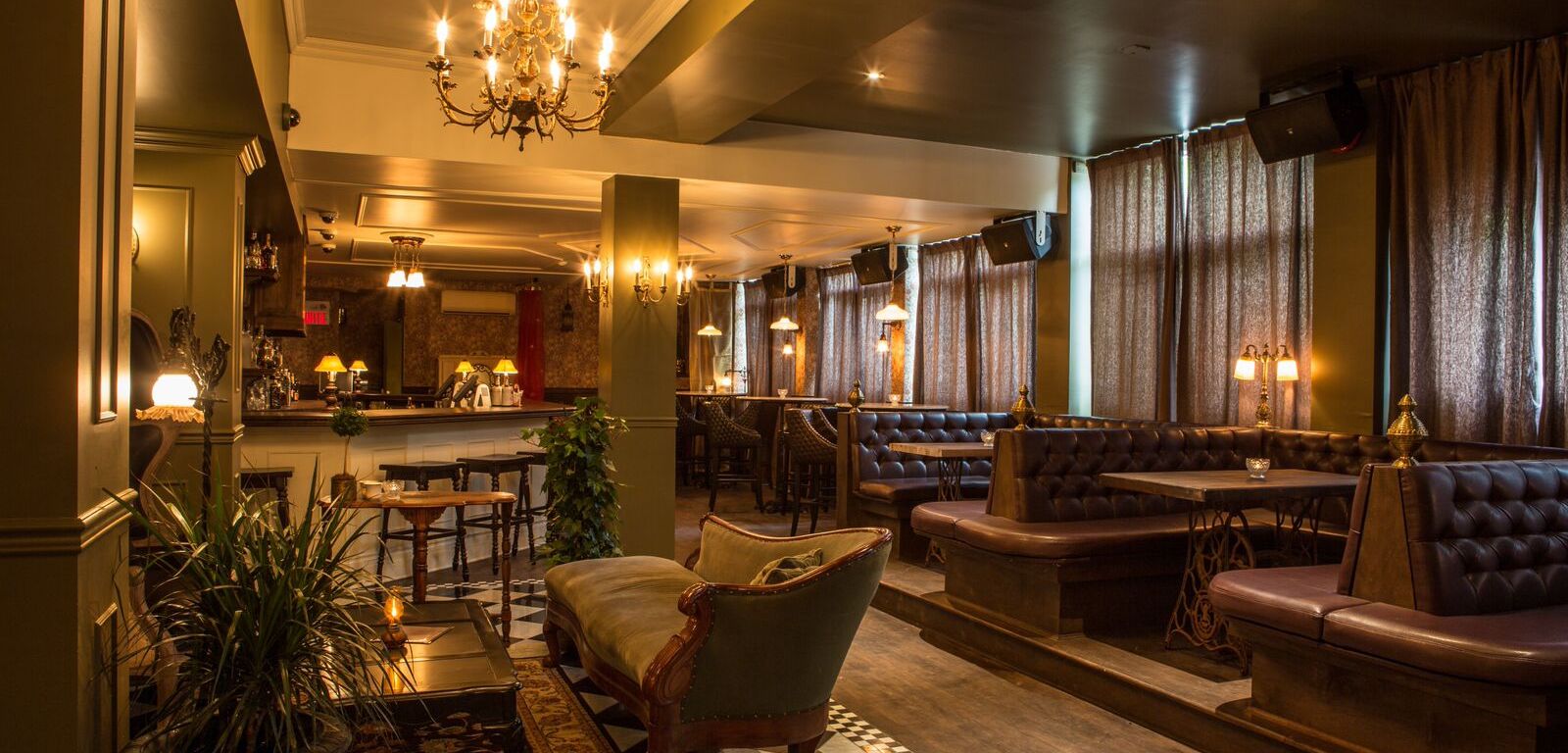 Mayfair: Nouveau bar brit au cœur du Plateau