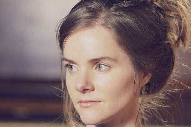 [En écoute] Joëlle St-Pierre – Et toi, tu fais quoi?