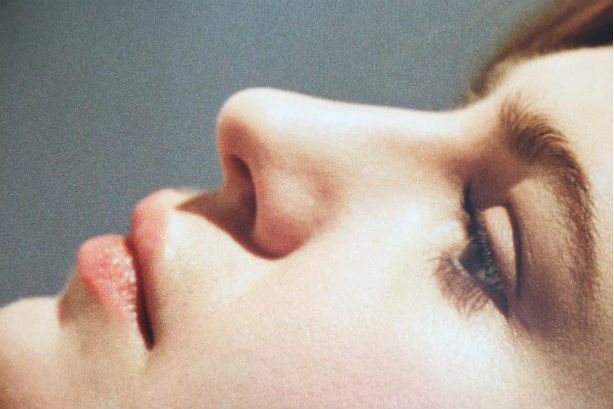 [En écoute] Le nouveau titre légèrement trap de Christine and The Queens – MISE À JOUR