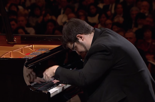 Charles Richard-Hamelin décroche la deuxième place au Concours international de piano Fryderyk Chopin