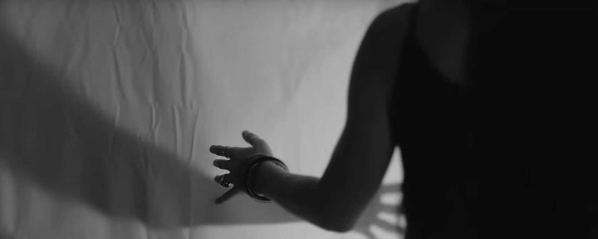 Un vidéoclip nappé de mystère pour Whisky Legs