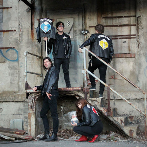 Duchess Says lance la puissante Negative Thoughts