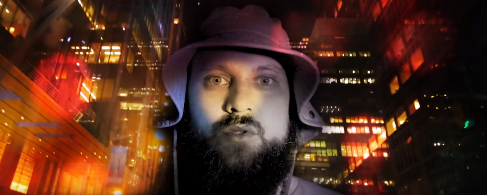 Le rappeur Monk.E propose un impressionnant clip tourné à New York