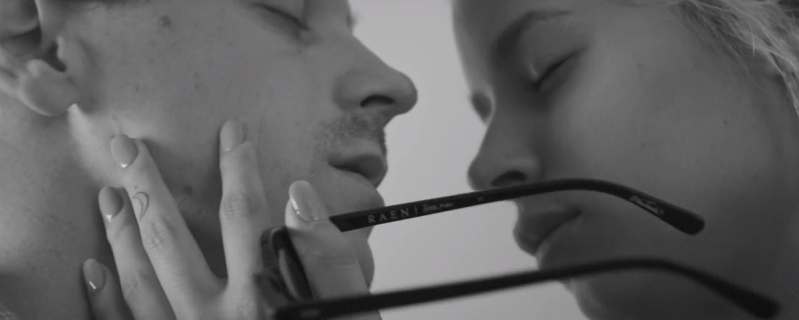 Hold-up et passion aveugle dans le nouveau clip de Caravane
