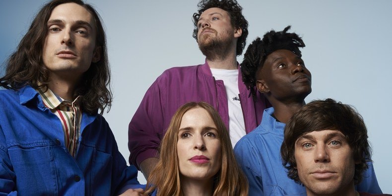 Clip : Metronomy crée un dance party avec de la crème glacée