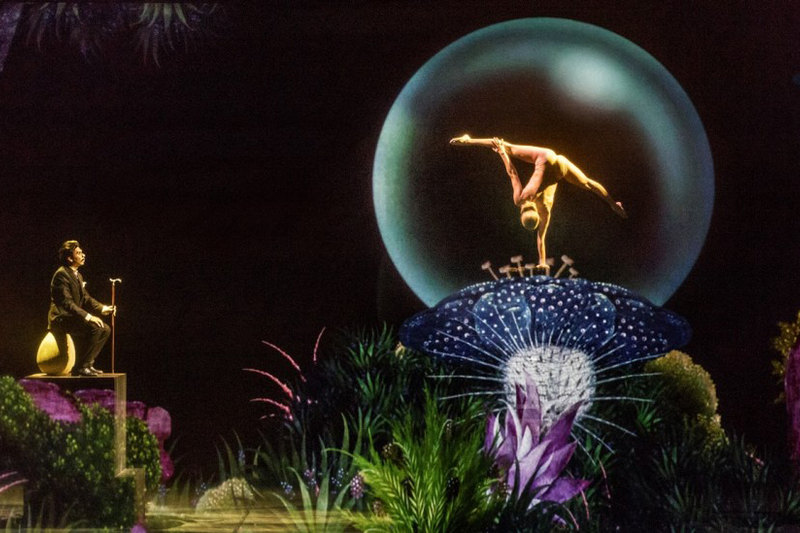 Montréal Complètement Cirque