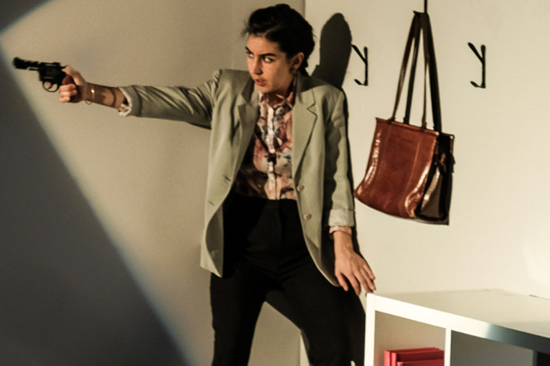 Madame Catherine prépare sa classe de troisième à l'irrémédiable