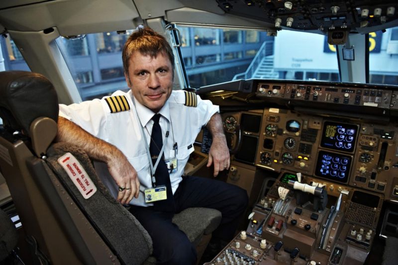 dickinson avion