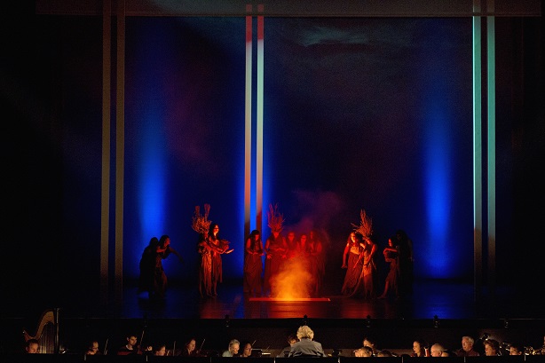 macbeths representation of ambition in the play macbeth macbeths representation of ambition in the play macbeth