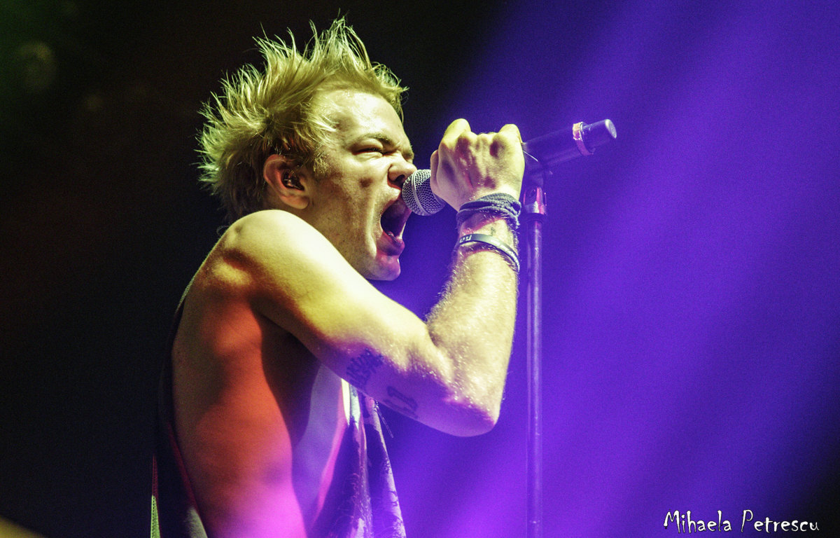 Sum 41 : Retour en images sur le concert au Metropolis (17 octobre 2016)