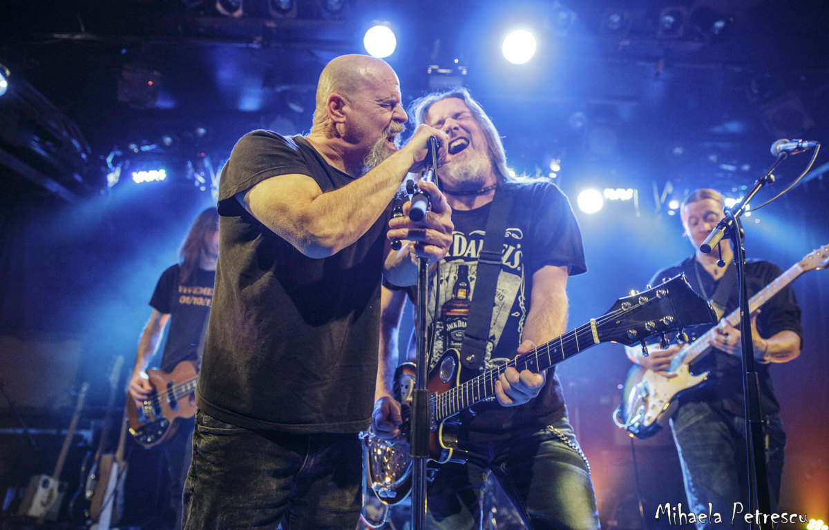 Vilain Pingouin : Leur intronisation au Panthéon du Rock n' Roll Québécois en images!