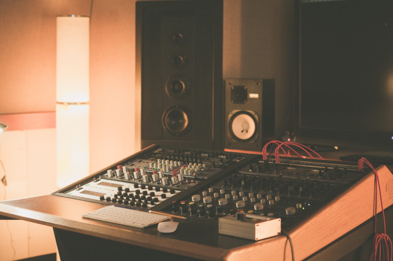 Une des salles de mixage du studio Victor.