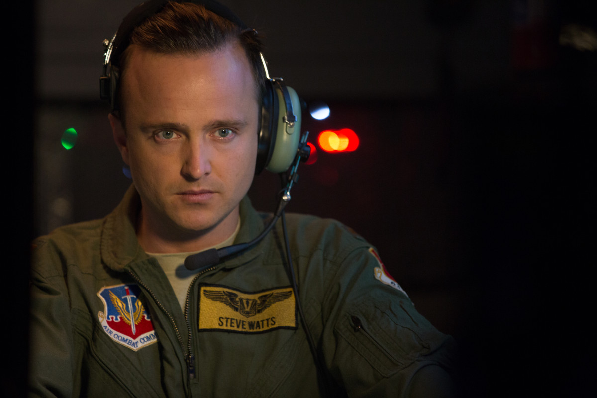 Aaron Paul dans Eye in the sky, en salle le 11 mars