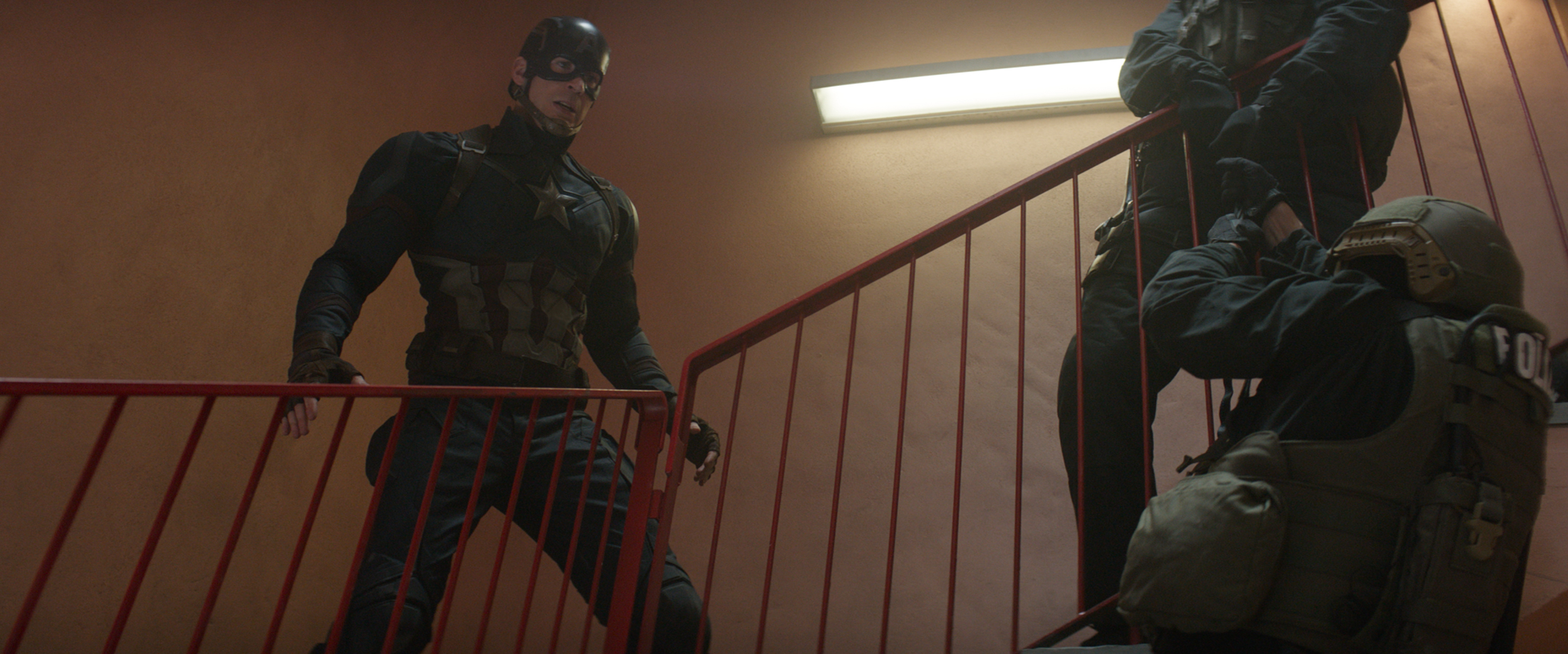 Marvel's Captain America: Civil War Captain America/Steve Rogers (Chris Evans) Photo Credit: Film Frame © Marvel 2016