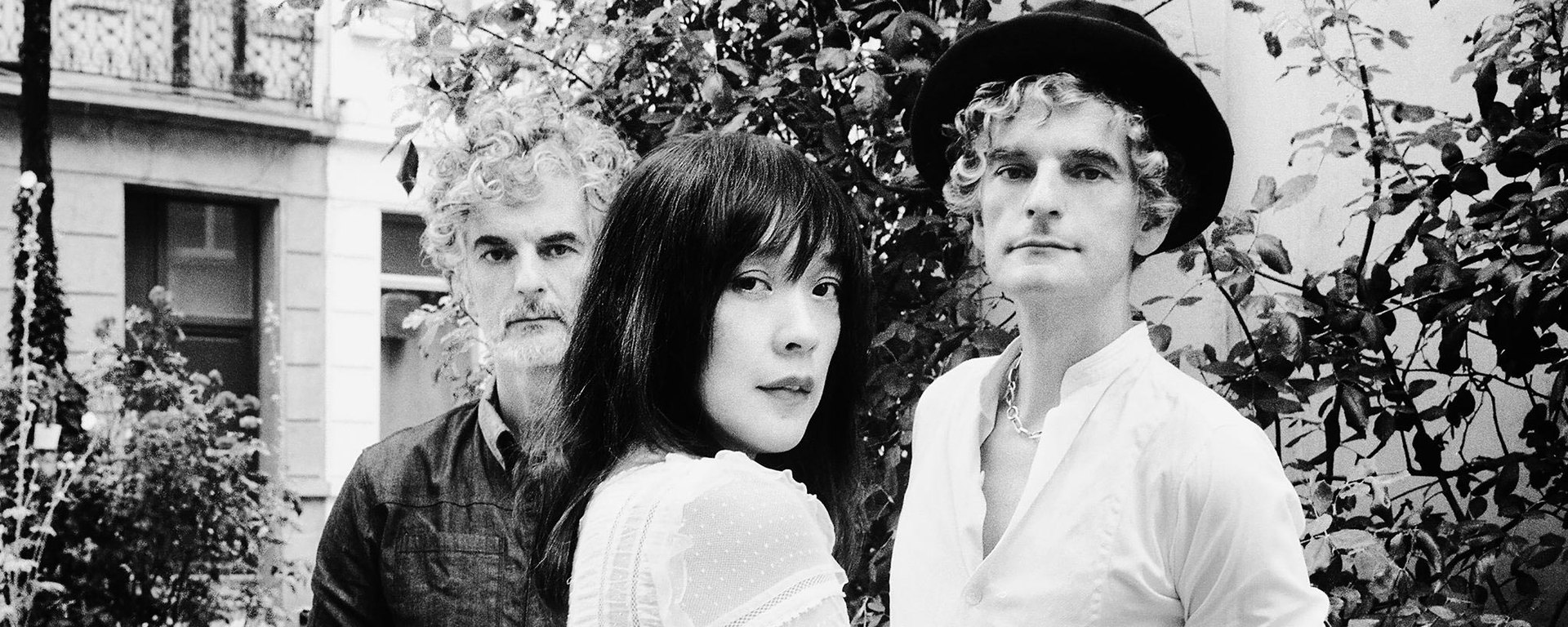 Blonde Redhead jouera Misery is a Butterfly en entier à Laval