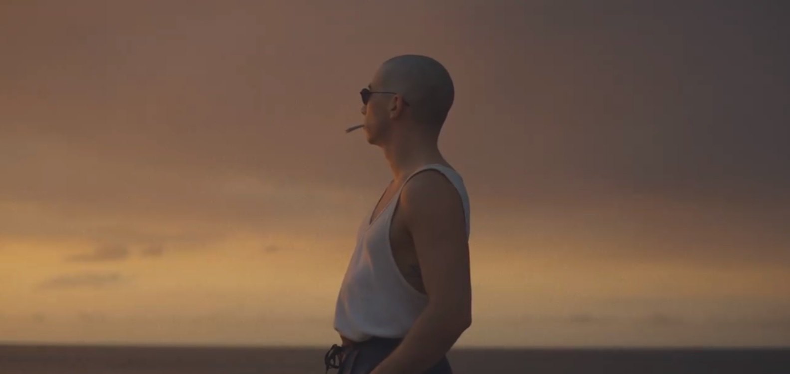 Un vidéoclip tropical à souhait pour CRi
