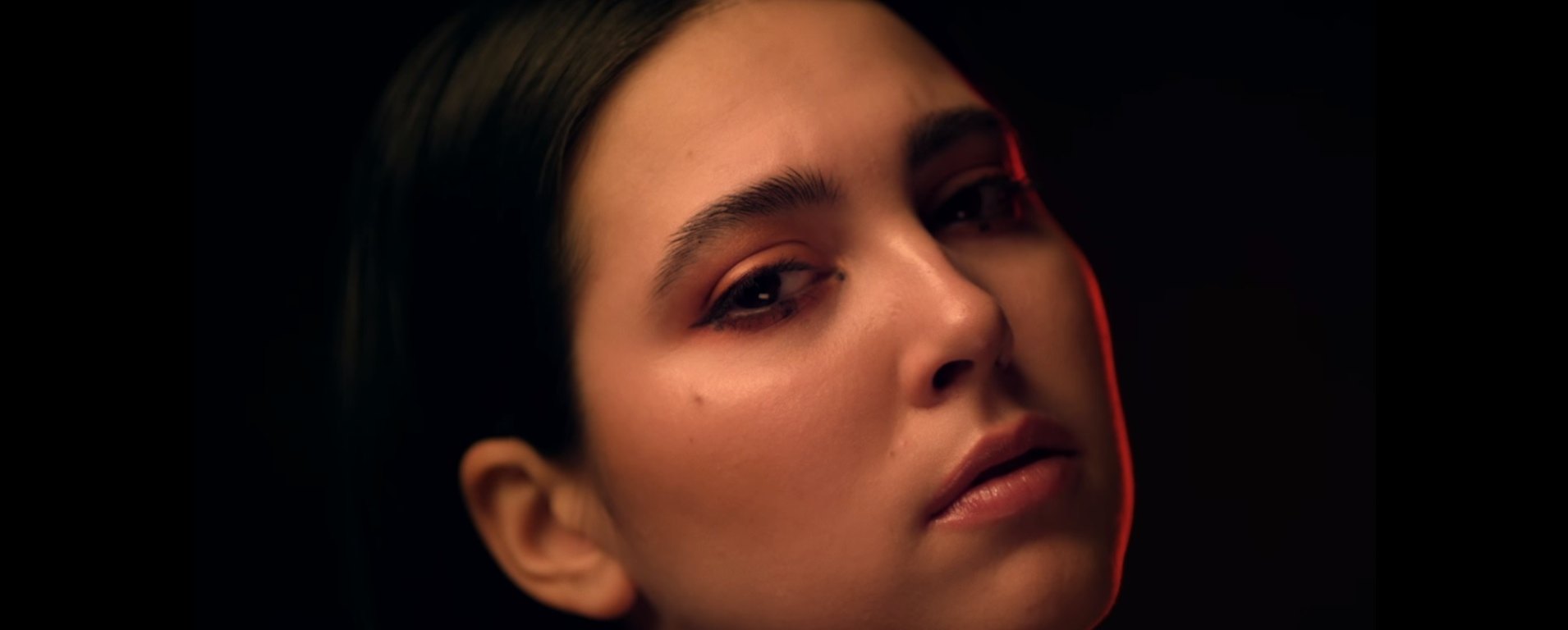 Milk & Bone dévoile son clip de Nevermore