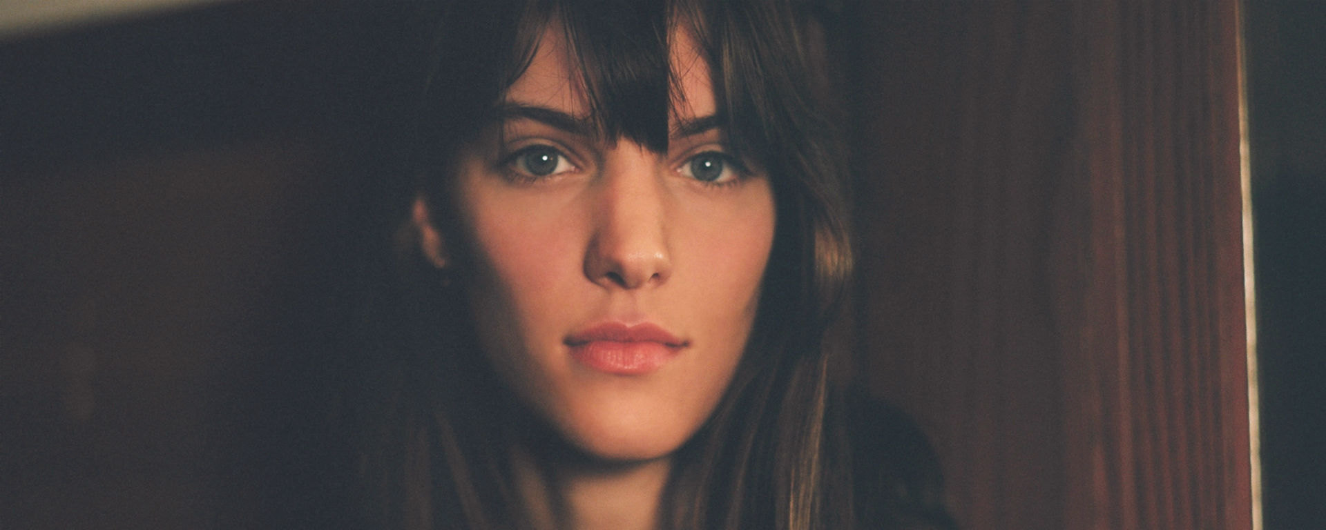 Nouvelle chanson de Charlotte Cardin: Double Shifts