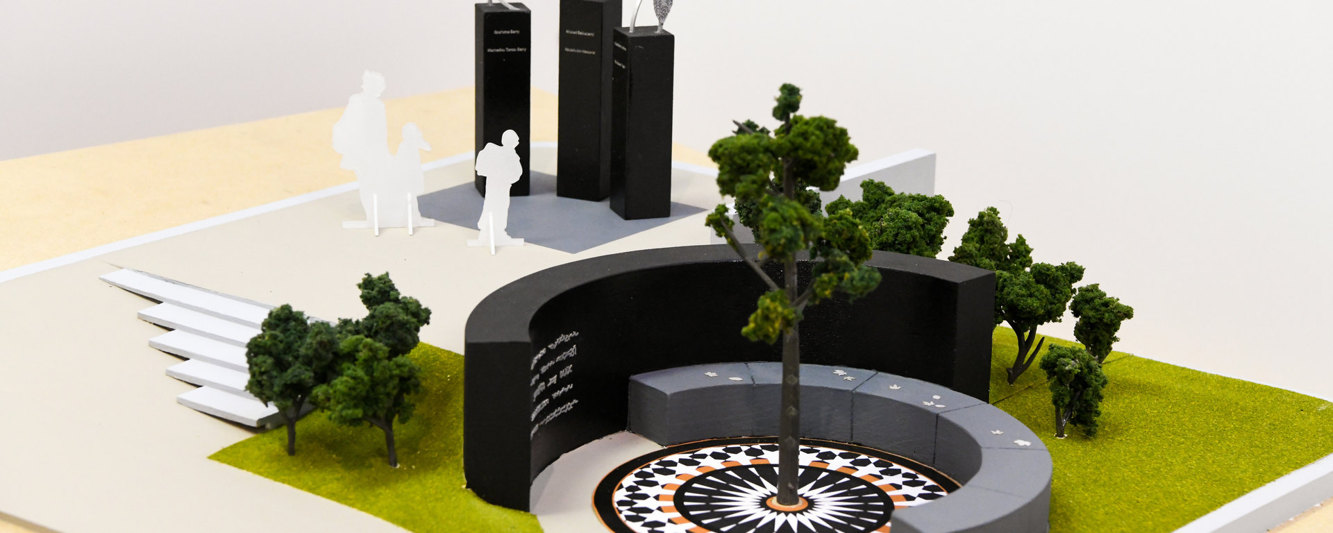 Luce Pelletier rend hommage aux victimes de la mosquée