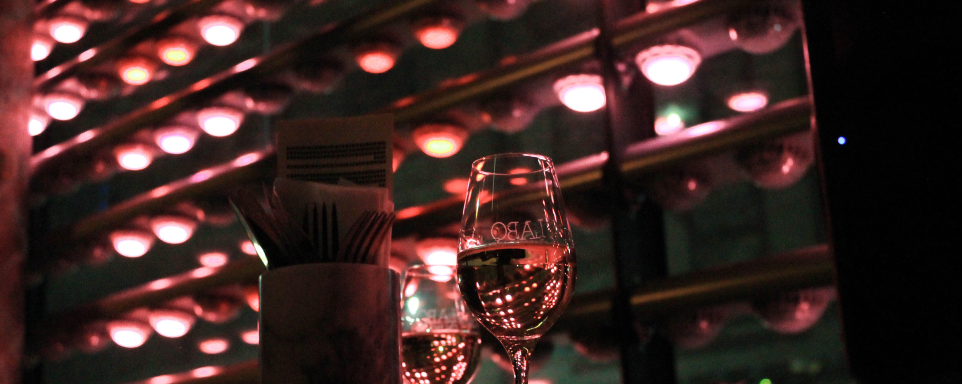 La SAT se met à l'apéro