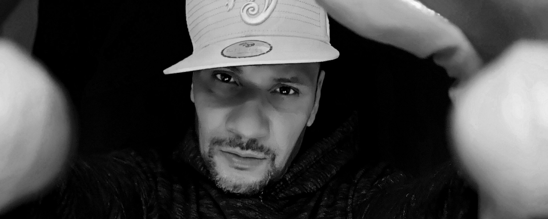 Rap local : 1Étranjj, le retour du pionnier