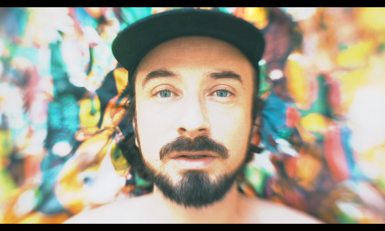 MIKI Bangs conjugue l'amour à long terme