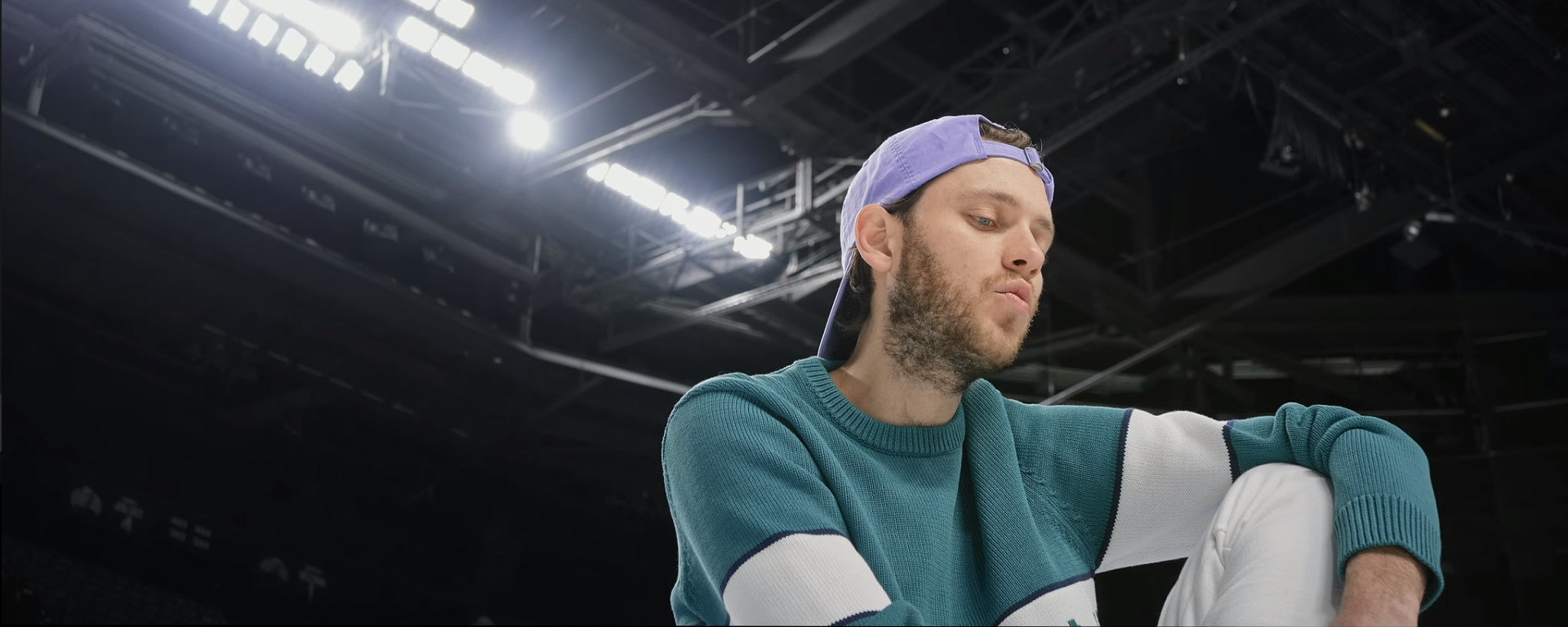 Loud nous gâte avec un double-clip