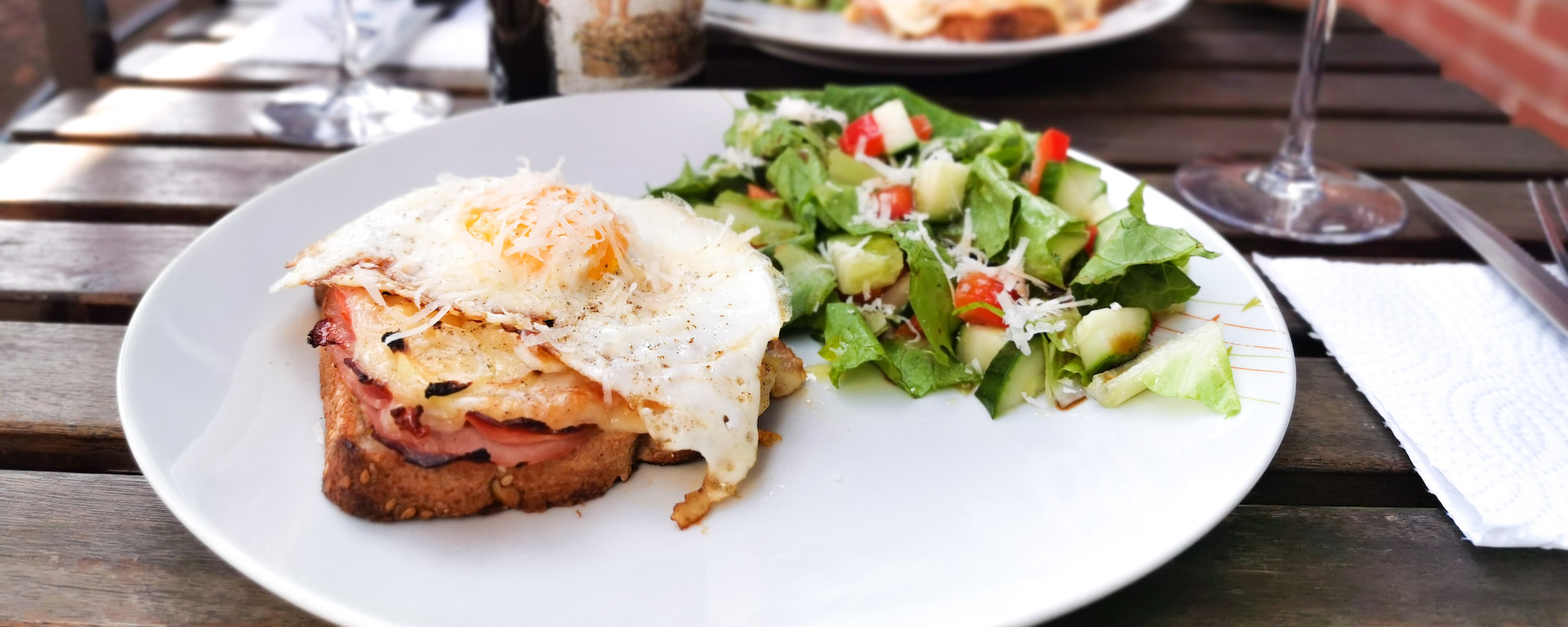 Manger avec les yeux