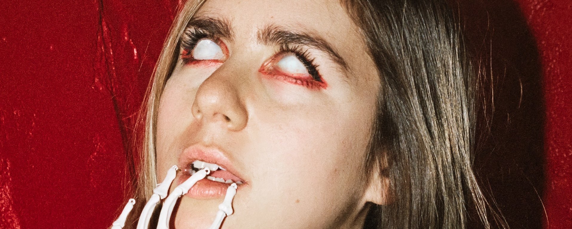 Lydia Képinski lance Premier juin remix