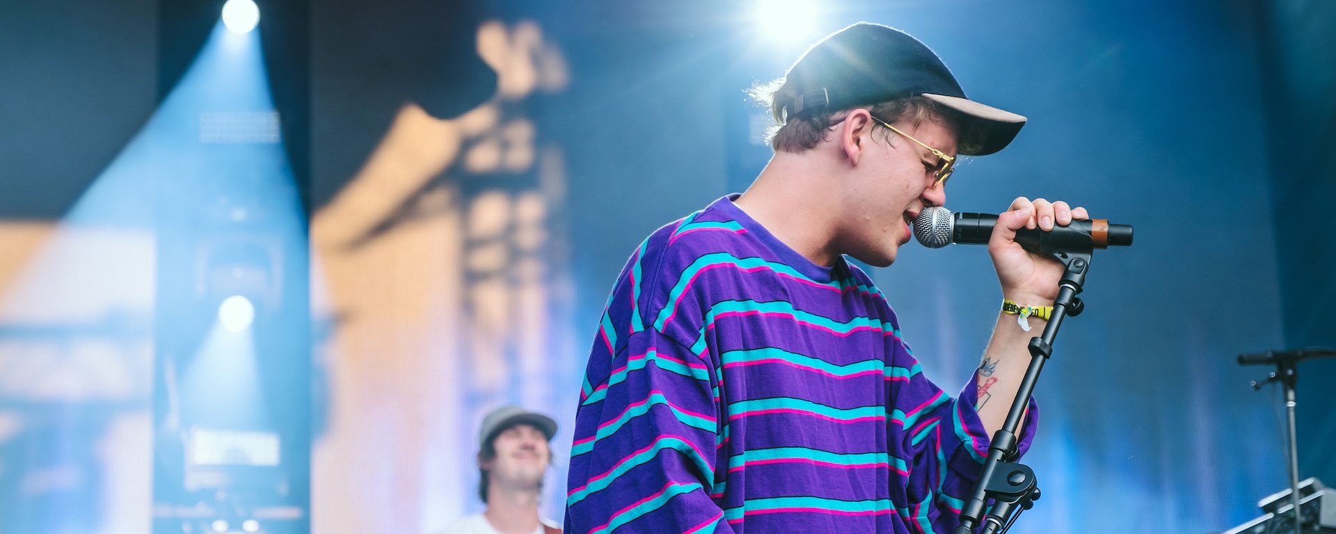 Les Louanges remporte le Prix Espoir FEQ