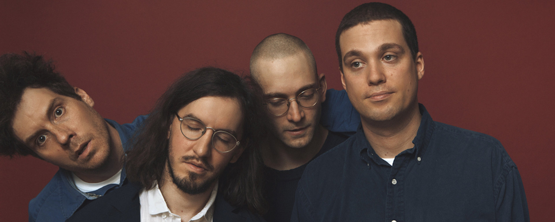 Corridor annonce la sortie de Junior avec un clip étrange et hypnotique