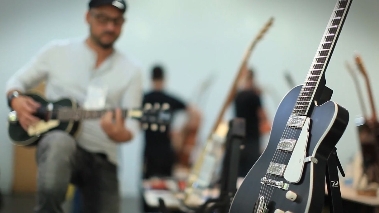 Festival Sonore : la lutherie-guitare en vitrine