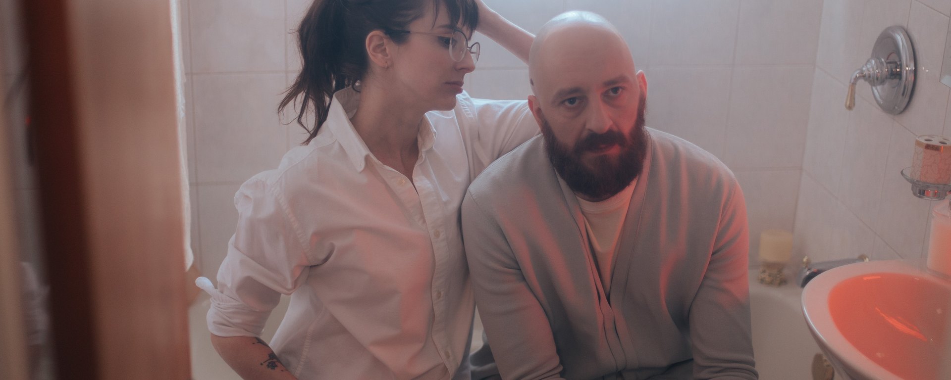 Un vidéoclip sensuellement violent pour Bronswick