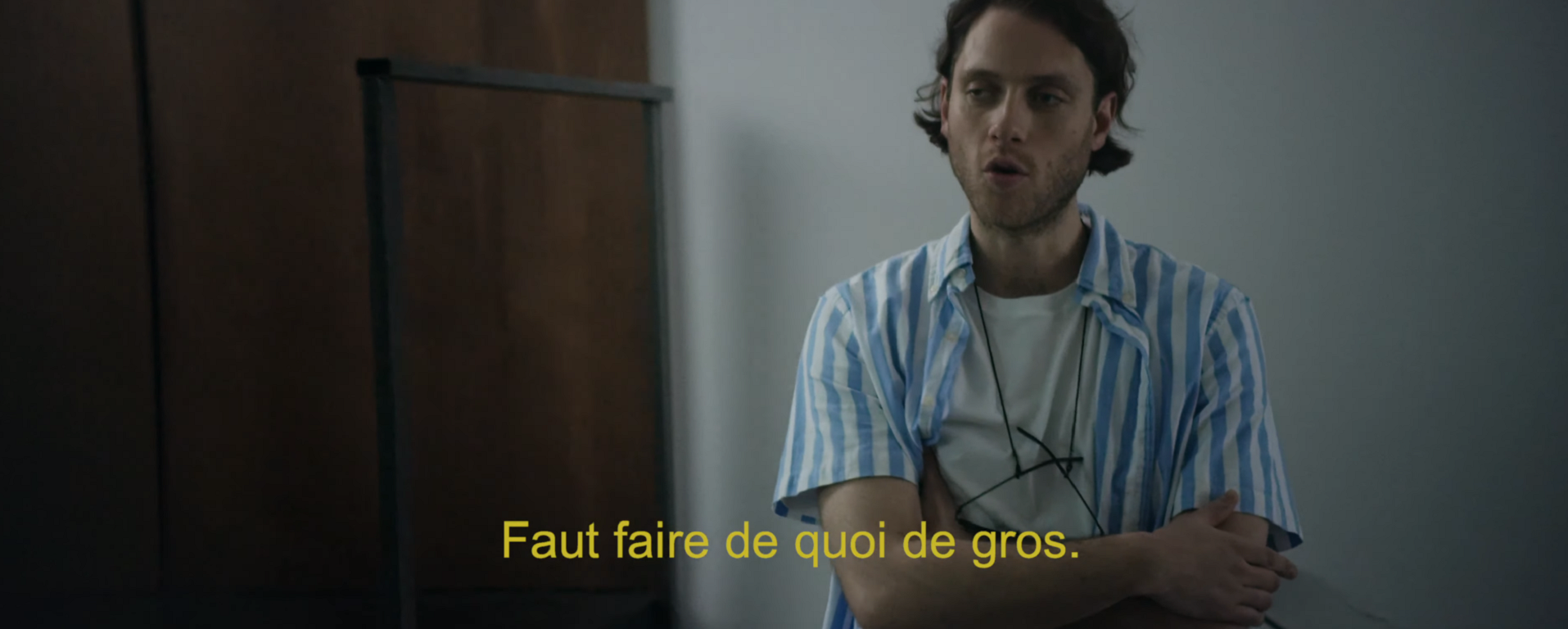 Loud en panne d'inspiration dans son nouveau clip