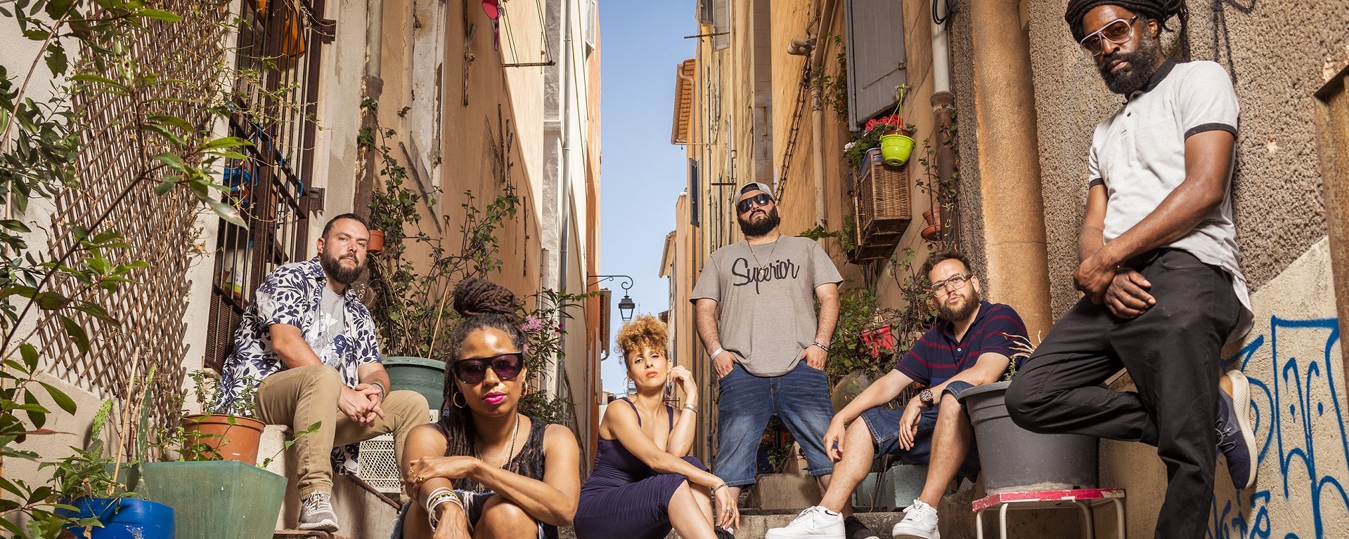 Primeur clip : l'épopée mouvante de Nomadic Massive à Marseille