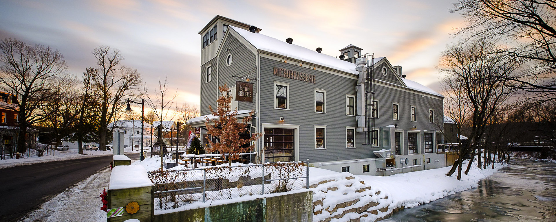Auberge Sutton Brouërie : bières brett et cuisine gourmande au menu
