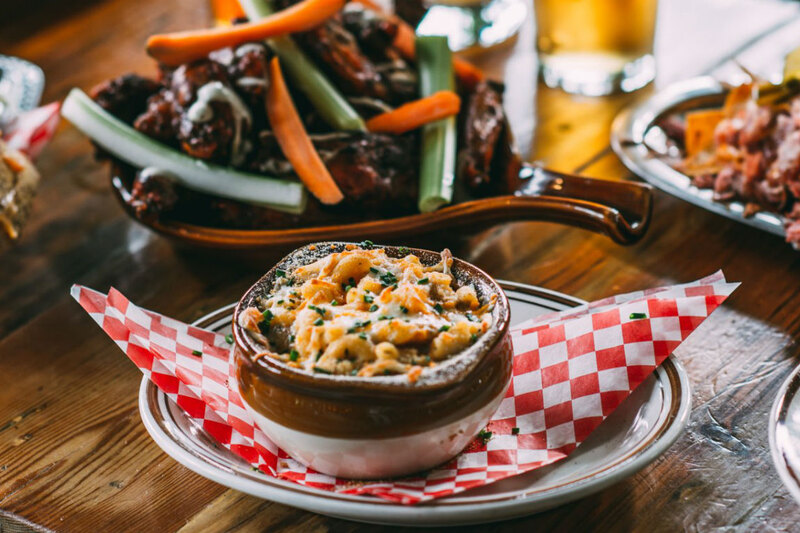 Les meilleurs bars de Montréal pour regarder le Superbowl